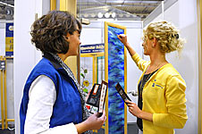 Beratungsgespr�che auf Messe Haus.Bau.Energie 2010